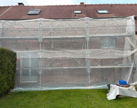 Rejointoiement de façade en briques